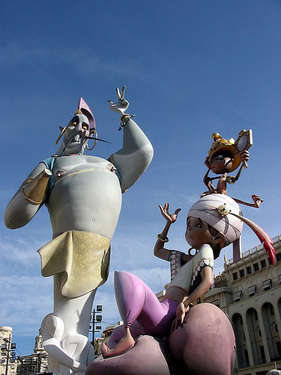 Las Fallas Karnavalı ' nın dev heykelleri