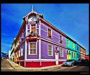 Valparaiso Colors at Daylight… 5th one! by Roberto Ruiz