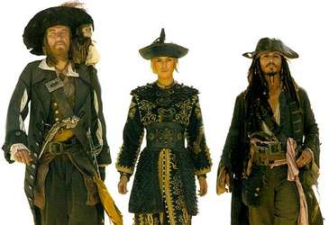 Geoffrey Rush, Keira Knightley ve Johnny Depp