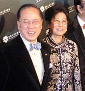 Donald Tsang Yum-Kuen - Hong Kong: Yıllık maaş: 516 bin dolar