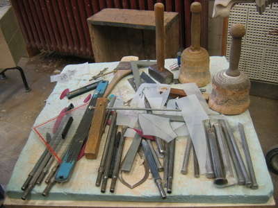 taş işlemeciliğinde kullanılan el aletlerinin bir kısmı