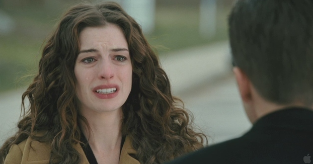 Neden herkes Anne Hathaway'den nefret ediyor?